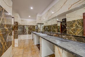 Hotel Royal Suites