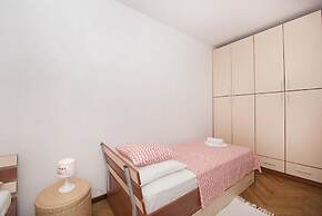 Apartment H&M