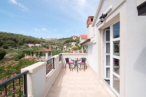Apartments Mare