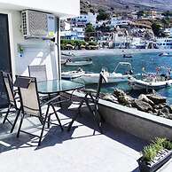 Sunrise Luxury Seaside Apartment