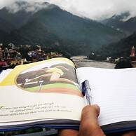 Skyard Hostel Rishikesh (Laxman Jhula)