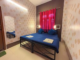 Skyard Hostel Rishikesh (Laxman Jhula)