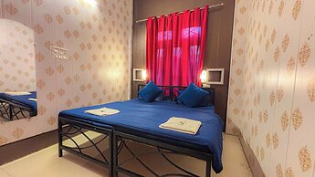 Skyard Hostel Rishikesh (Laxman Jhula)