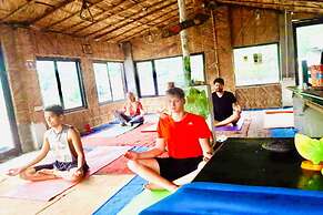 Skyard Hostel Rishikesh (Laxman Jhula)