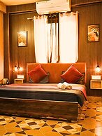 Skyard Hostel Rishikesh (Laxman Jhula)