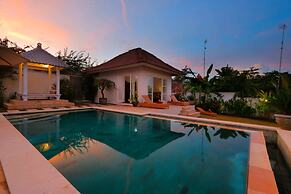 Traditional Private Villa, 3 BR, Uluwatu