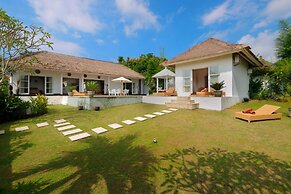 Traditional Private Villa, 3 BR, Uluwatu
