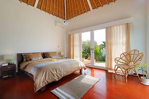 Traditional Private Villa, 3 BR, Uluwatu