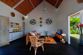 Traditional Private Villa, 3 BR, Uluwatu