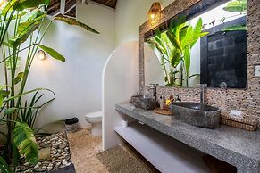 Traditional Private Villa, 3 BR, Uluwatu
