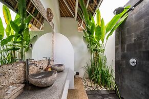Traditional Private Villa, 3 BR, Uluwatu