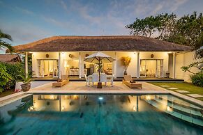 Traditional Private Villa, 3 BR, Uluwatu