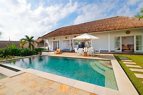 Traditional Private Villa, 3 BR, Uluwatu