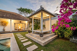 Traditional Private Villa, 3 BR, Uluwatu