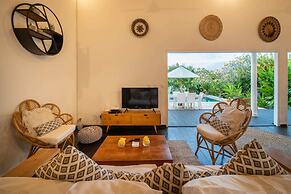 Traditional Private Villa, 3 BR, Uluwatu