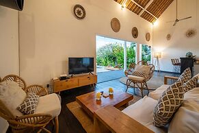 Traditional Private Villa, 3 BR, Uluwatu