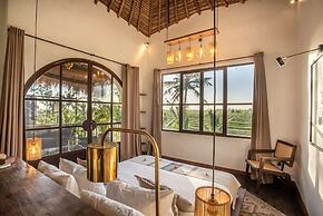 Stunning Villas Complex, 12 BR, Canggu With Staff
