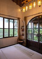 Tropical Private Villa, 3 BR, Canggu Ricefield View