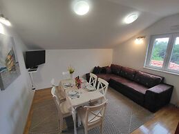 Apartment Kola