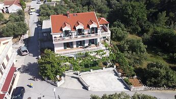 Apartment Kola