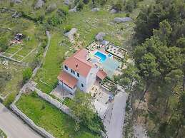Holiday Home Ela