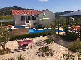 Holiday Home Ela