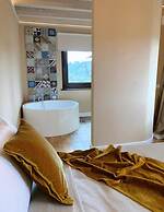 Leano Agriresort - Deluxe Double Room