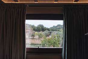 Leano Agriresort - Deluxe Double Room
