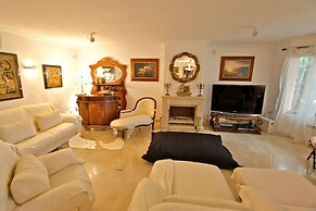 Alcudia Beach Front Villa, Private Indoor Pool