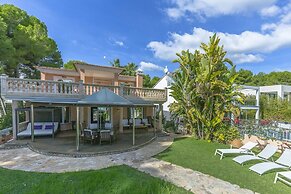 Alcudia Beach Front Villa, Private Indoor Pool