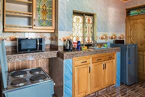 Lovely Apartment With View Sleeps 2 to 4
