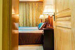 Spacious Apartment in Secure Resort, 4-6 People