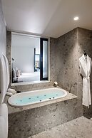 Majestic M Suites