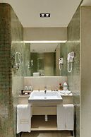 Wyndham Ahmedabad Shela