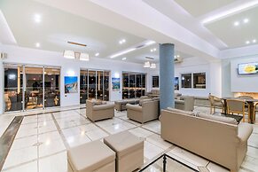 Horizon Beach Hotel