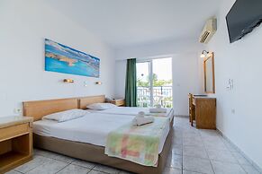 Horizon Beach Hotel
