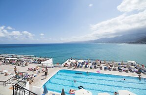 Horizon Beach Hotel