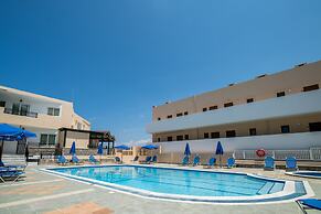 Horizon Beach Hotel