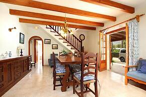 Villa - 4 Bedrooms with Pool and WiFi - 108753