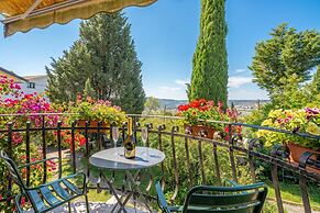 House In The Vineyards