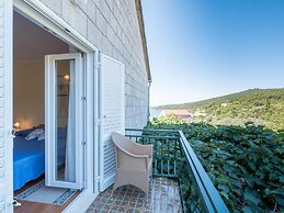 Apartments Saulan