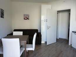 Apartment Sleeps 4 With Free Parking