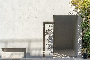 Azabu Modern House