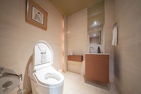 Azabu Modern House
