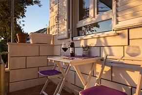 Apartments Lovro