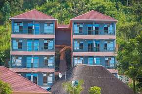 Delta Resort Hotel
