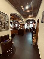 E&D Hotel