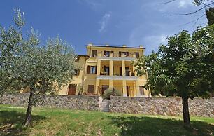 Villa Val d'Olivi