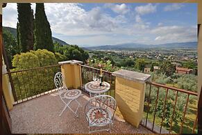 Villa Val d'Olivi