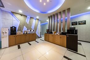 Golden Business Hotel